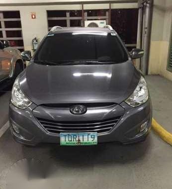 2012 Hyundai Tucson 4x2 gas automatic