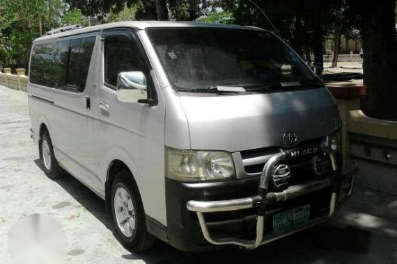 Toyota hiace commuter d4d