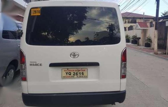 Toyota Hiace Commuter 2015