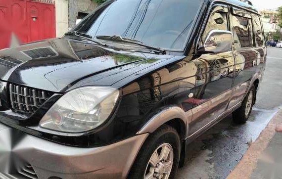 2004 mitsubishi adventure gls sport 2.0L manual