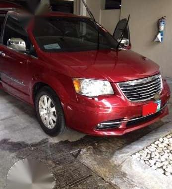 2013 chrysler town and country