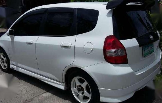 Honda fit 215k