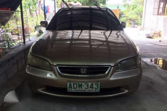 Well maintained Honda Accord 2000 model