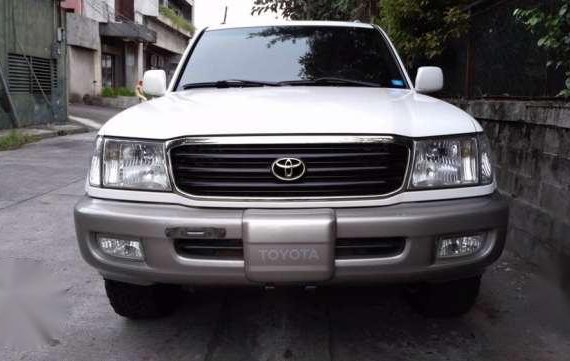 Toyota Land Cruiser 100 LC100