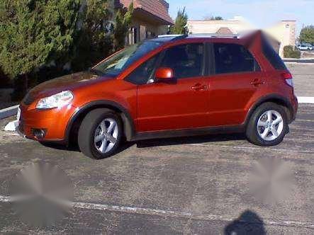 For sale Suzuki sx4 year 2013. Automatic. 66k miles only. Lady owner.