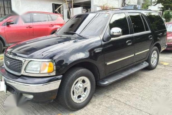 December 2001 Ford Expedition XLT