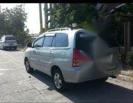 Toyota inova gas matic G casa maintained