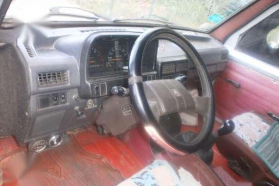 toyota AUV diesel..mitsubishi..van..L300..nissan