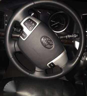 Toyota Land Cruiser 200 VX LOCAL V8 DSL AT 2013 LC200 LandCruiser