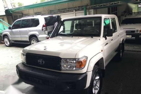 2017 Toyota Land Cruiser LX10 42L V6 4x4 MT Diesel Pickup