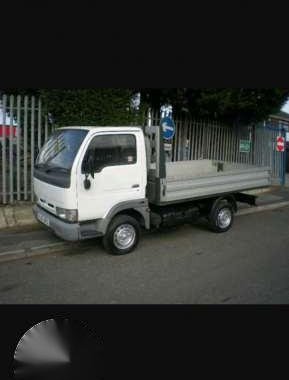 1998 isuzu dropside vs nissan cabstar 2.8 Litters