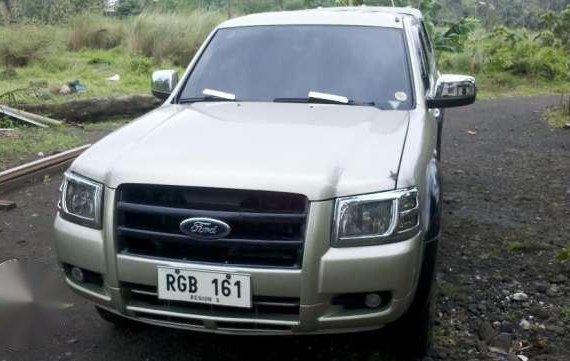 well kept ford trekker 2007 model