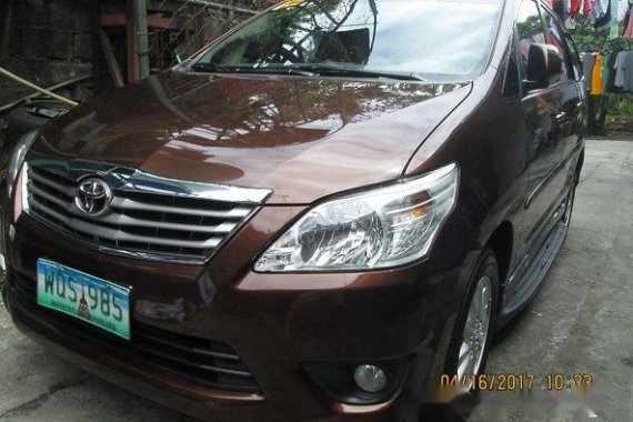 Toyota Innova 2014