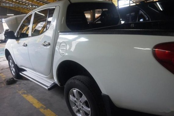 2011 Mitsubishi Strada Automatic Diesel well maintained