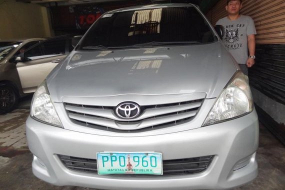 2010 Toyota Innova Gasoline Automatic