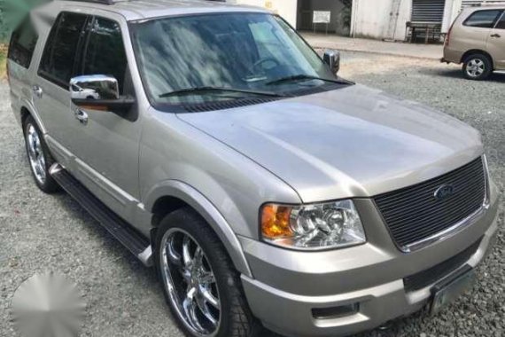 Ford Expedition XLT TRITON 4.6L 4X2 AT 2003 Edition