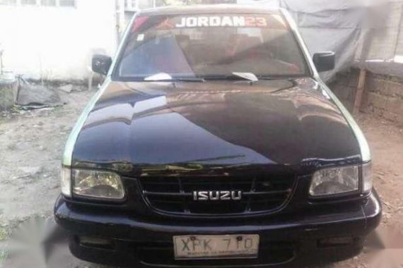 Isuzu fuego 2004mdl  manual trans for sale