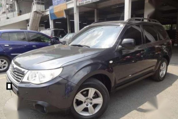 with MoonRoof 2009 Subaru Forester 2.0 Automatic gas