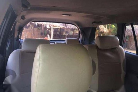 2011 model TOYOTA INNOVA E Fresh na fresh