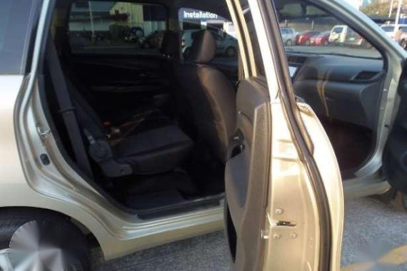 New Look Fresh Loaded Toyota Avanza AT