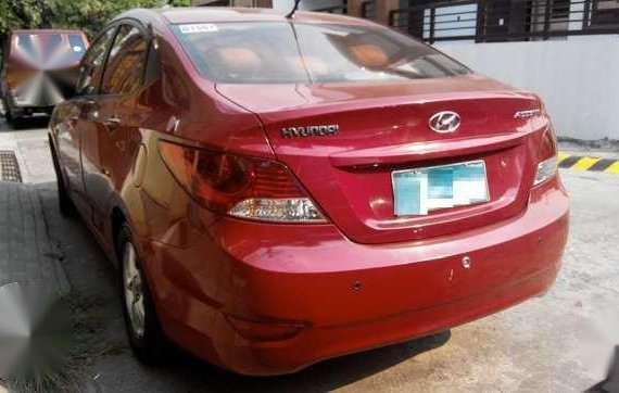 REd.Color2013 Manual.T Accent.Hyundai