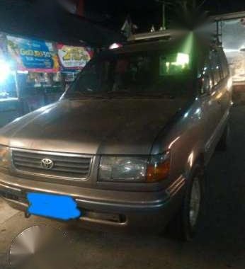 Toyota Revo 2000 Model (NEGOTIABLE)