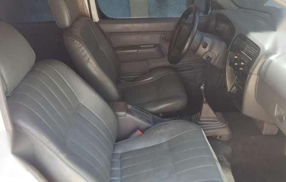 Nissan Frontier 2.7 Diesel pickup