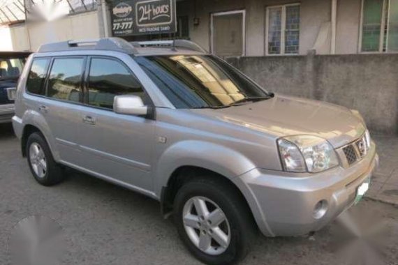 2004 NISSAN XTRAIL - all leather interior . AT . foglamp