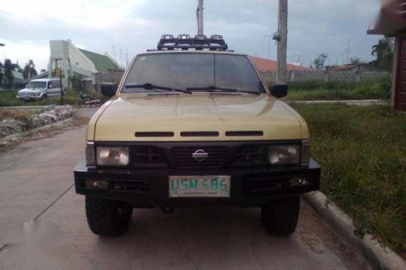 Nissan Terrano 4x4 local diesel manual russhhh