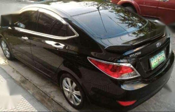 For sale hyundai accent automatic 2011