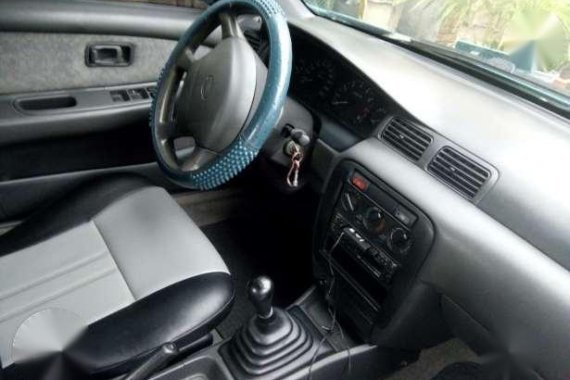 Nissan sentra super saloon not corolla honda mazda