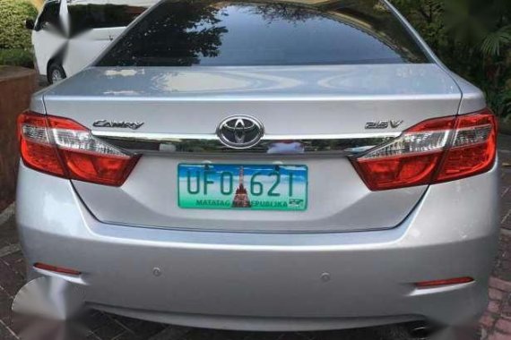 2013 Toyota Camry 2.5V Top-of-the-Line