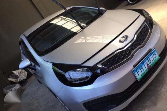 2013 Kia Rio MT Fuel effecient