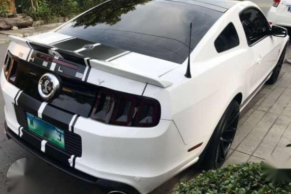 Ford Mustang GT 5.0L V8 AT 2014