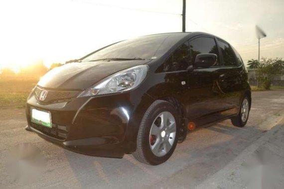 Well maintained 1.3 Honda Jazz 2012