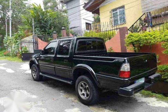 Isuzu fuego 2002 4x4