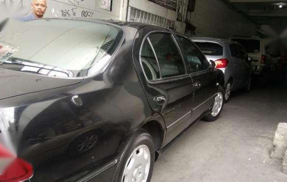 Nissan Cefiro 2001 AT