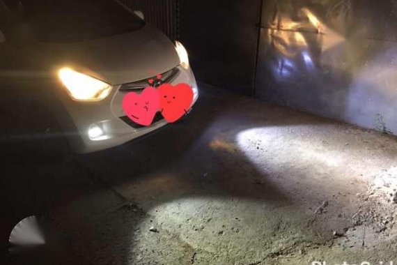 2015 hyundai eon gls assume balance 108k all in