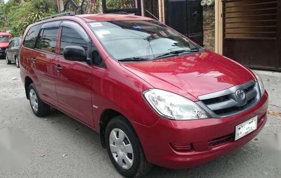 toyota innova J MT 07 fresh inside out no issue 