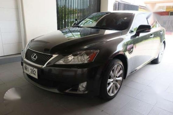 2010 LEXUS IS300