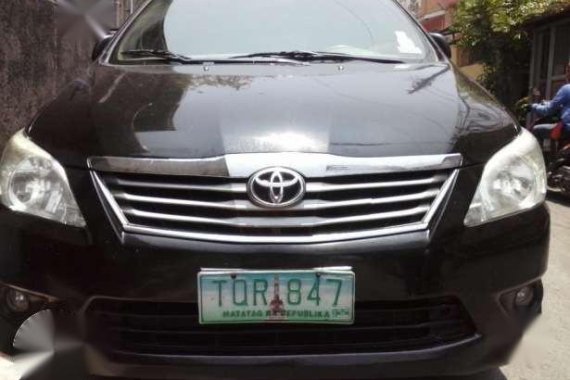 Toyota Innova G 2012