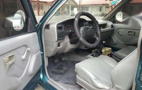 Isuzu fuego 2004