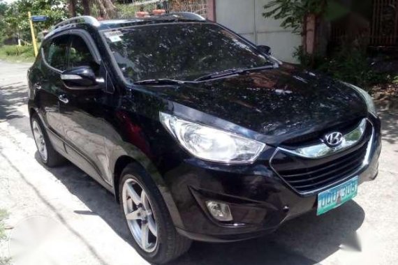2013 Hyundai Tucson 4x4 Matic rav4 crv innova