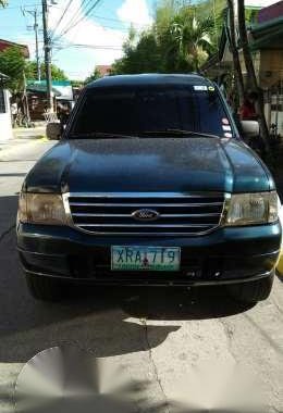 Ford Everest 2004
