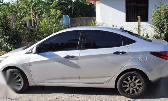 Hyundai Accent 1.4 manual transmission