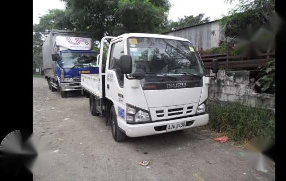 2015 Isuzu Nhr 28ltr dropside cabin tilt same as 20162017 model swap