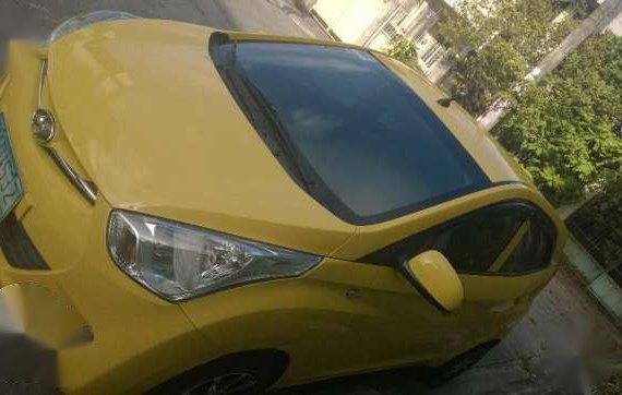 hyundai Eon 2015 yellow-