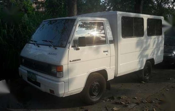 2005 Mitsubishi L300 FB