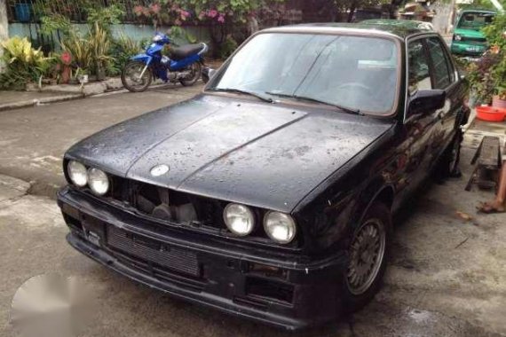 BMW E30 325i 4dr. Automatic Inline 6 Engine