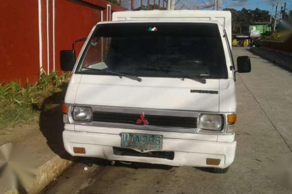 Mitsubishi l300 fb model 1997